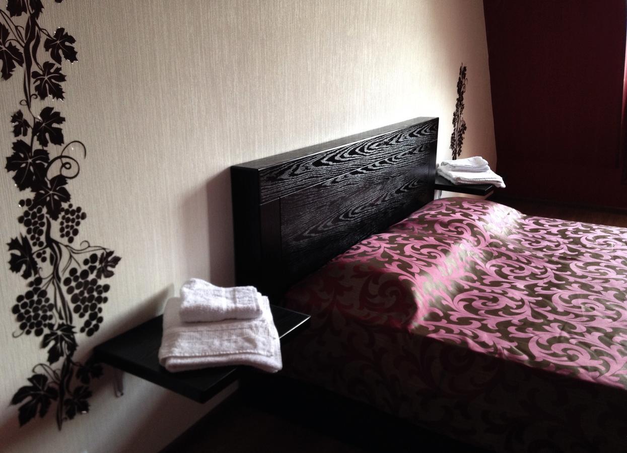 Vazi Hotel Tbilisi ภายนอก รูปภาพ