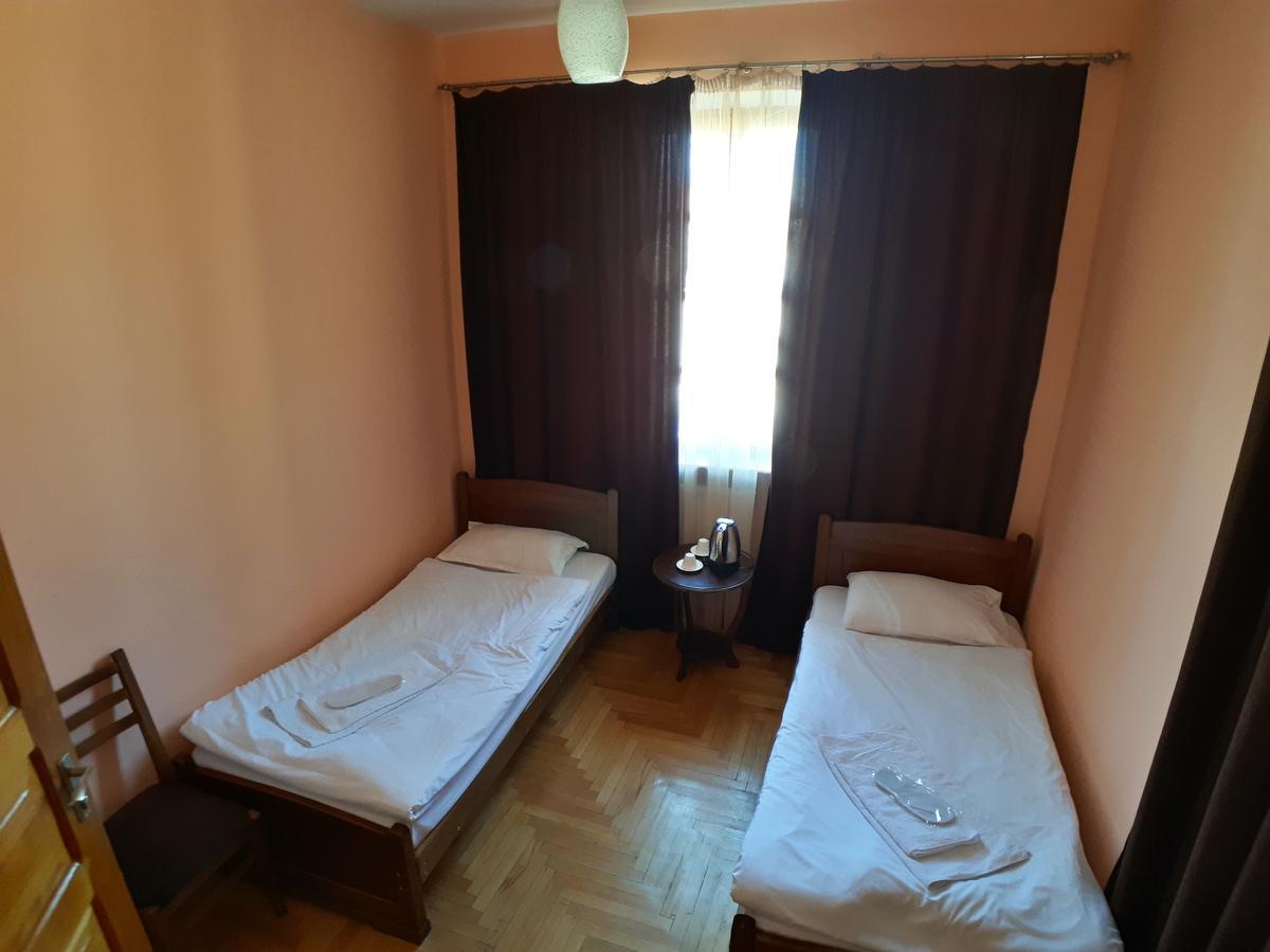 Vazi Hotel Tbilisi ภายนอก รูปภาพ