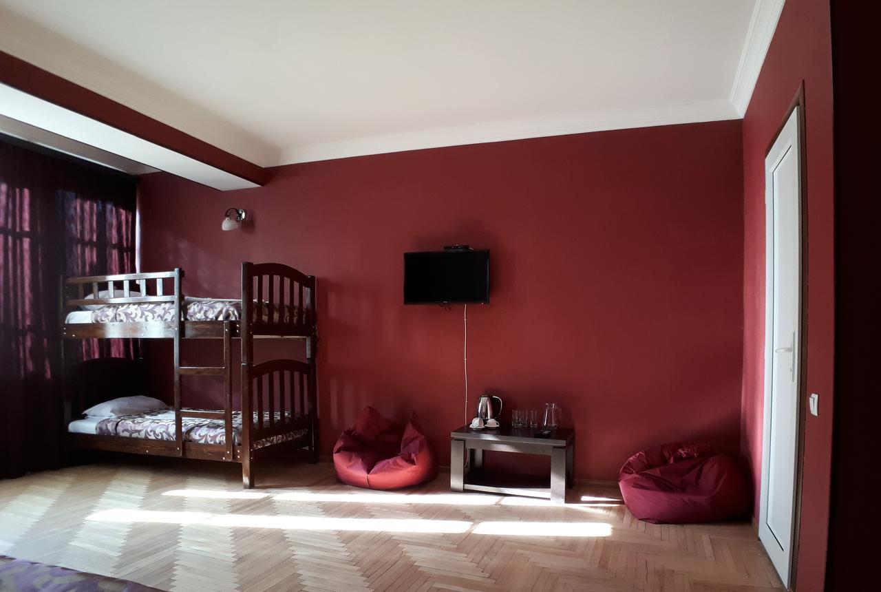 Vazi Hotel Tbilisi ภายนอก รูปภาพ